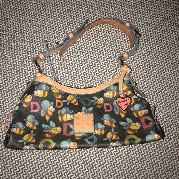 Dooney & Bourke Handbags - Dooney & Bourke Vintage Bumble Bee Small Purse 🐝